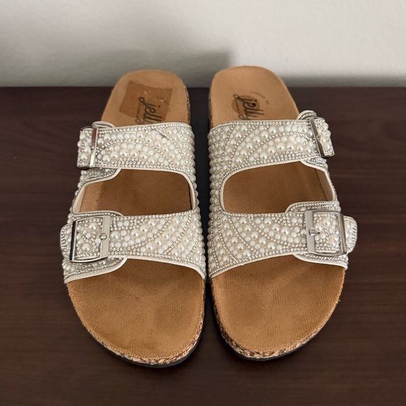 Brand New Jellypop Women's Melrose Pearl & Rhinestones-Embellished Sandals - Picture 5 of 5